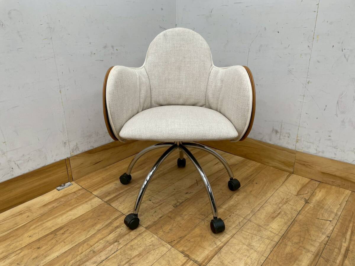H7727☆展示品☆カッシーナ☆DePadova☆デパドヴァ☆43万☆インチーザキャスターチェア拍卖