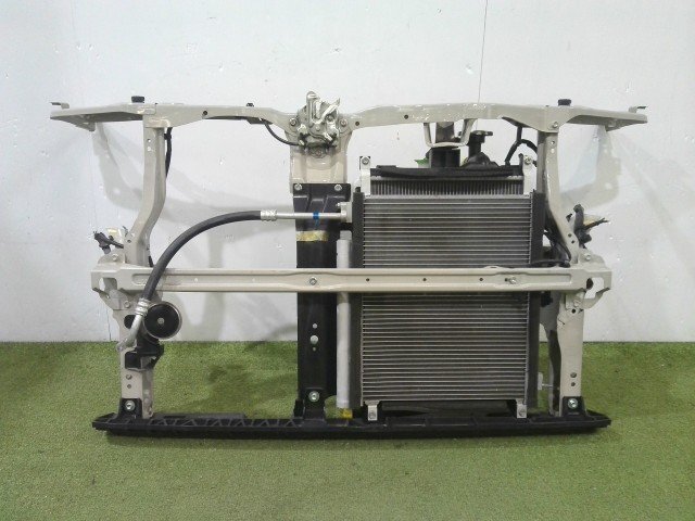 ★個人宅配送不可 スズキ R2年 HE33S ラパン ZVP 3型 純正 コアサポート ラジエーターサポート カットボディ拍卖