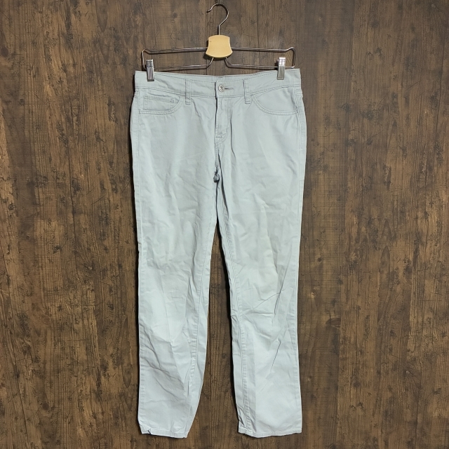 C45◇UNIQLO | ユニクロ ストレッチパンツ チノパン ライトグレー レディース 25サイズ 中古品拍卖