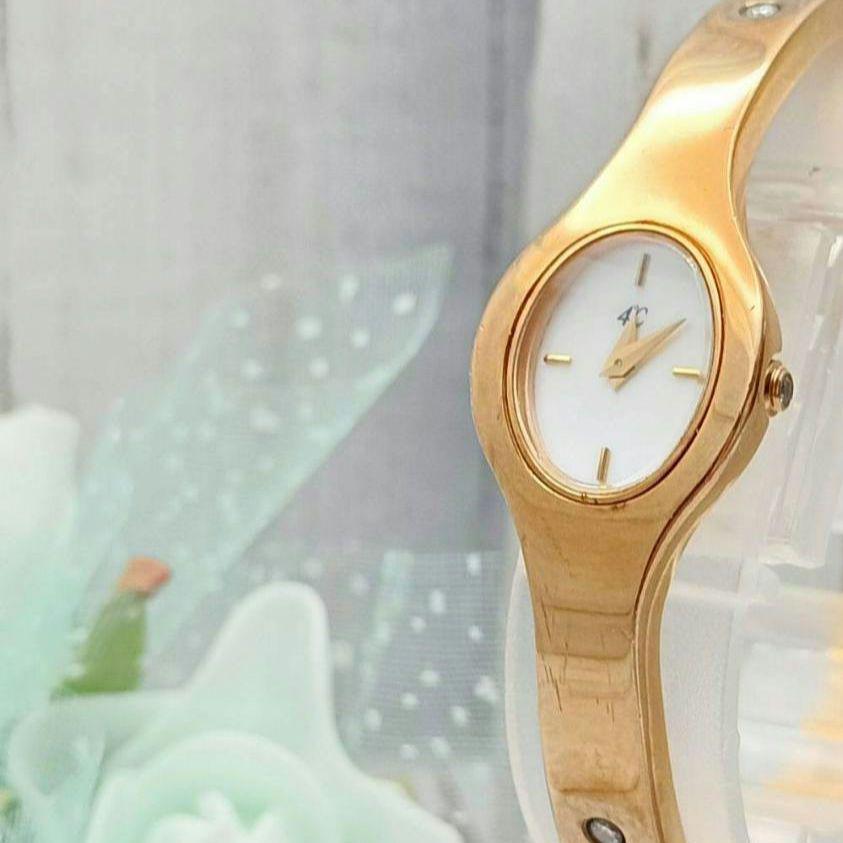 稼動品 4℃ バングル 腕時計 レディース拍卖