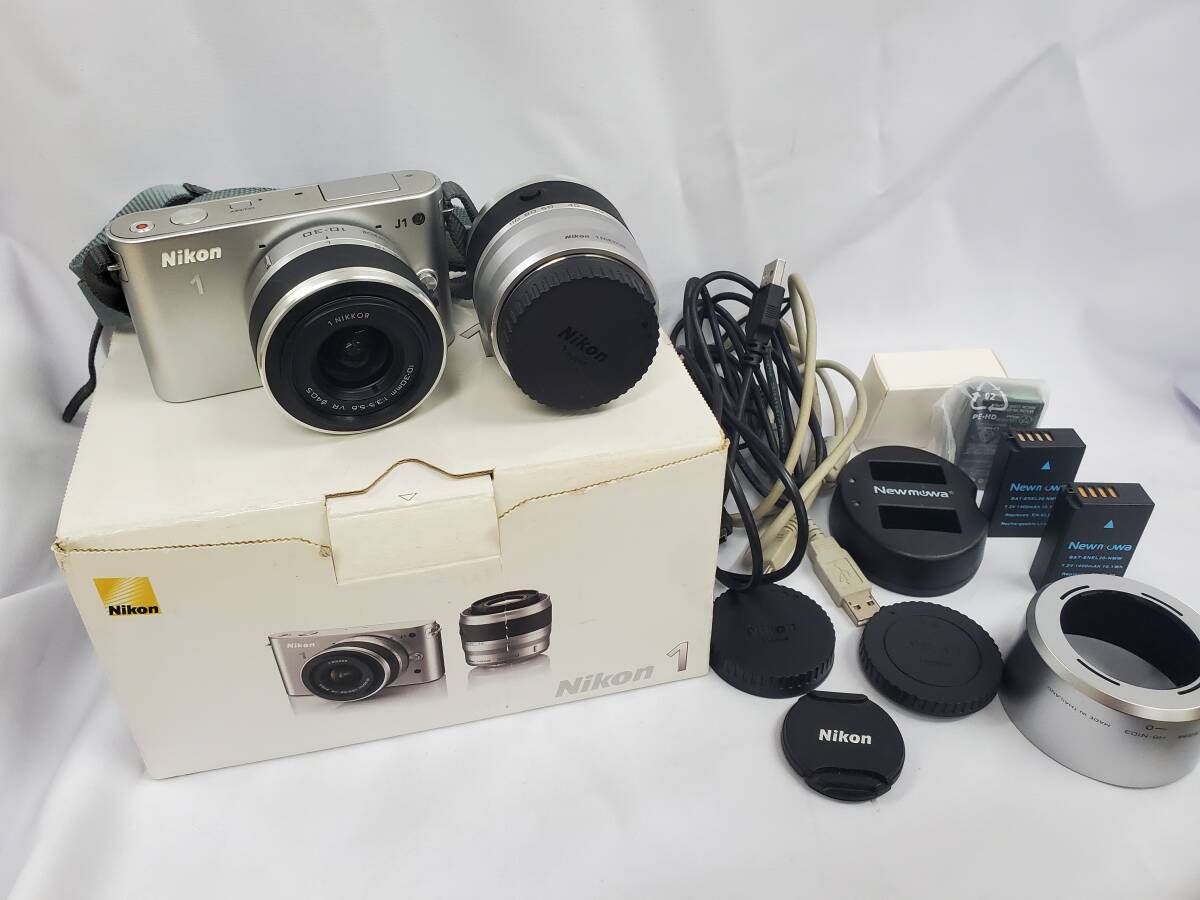 ◆◎E2 NIKON J1 MODEL 1NIKKOR DoubleZoom Kitミラーレス 一眼レフ カメラ/10-30mm 30-110mm レンズキット 付属品多数!!簡易動作OK 元箱付拍卖