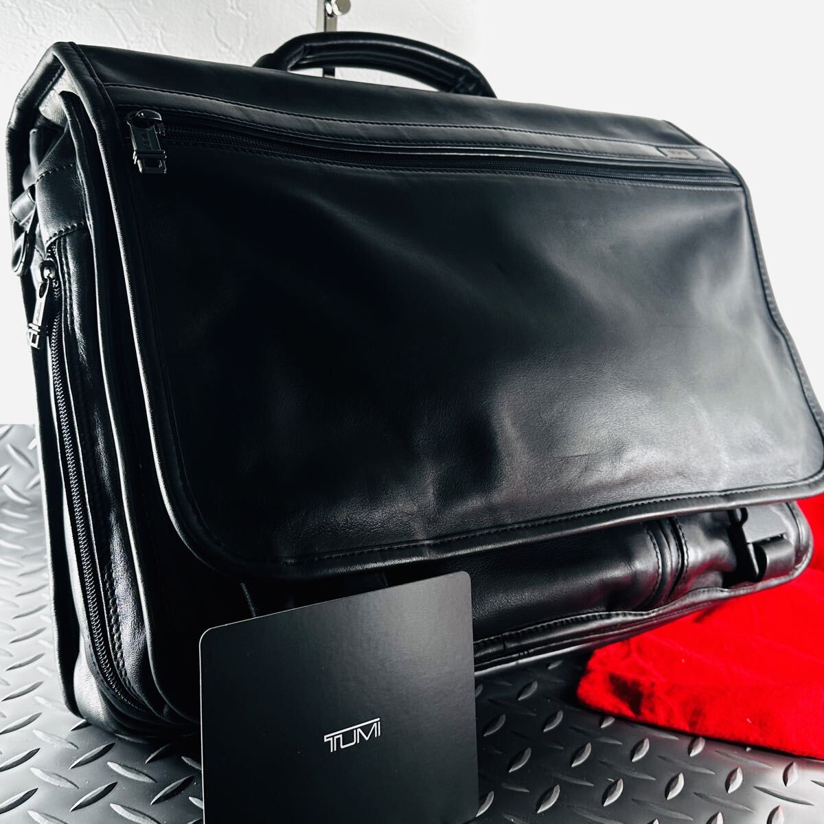 1円■極美品■TUMI トゥミ■ビジネスバッグ ブリーフケース 本革 レザー 黒 大容量 ブラック A4 オーガナイザー メンズ 書類拍卖