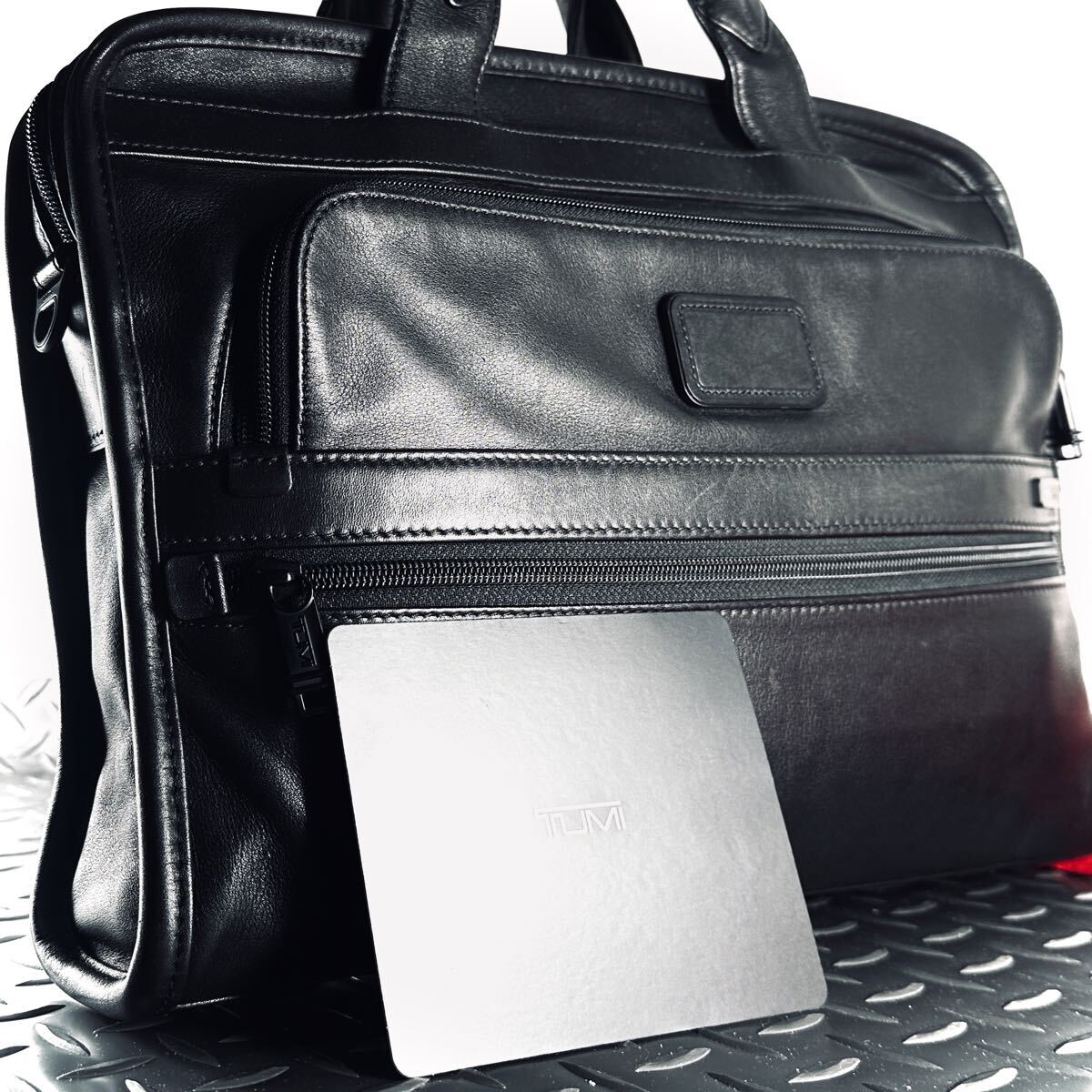 1円■超美品■TUMI トゥミ■ビジネスバッグ ブリーフケース 本革 レザー スリムタイプ 黒 大容量 ブラック A4 オーガナイザー メンズ 書類拍卖