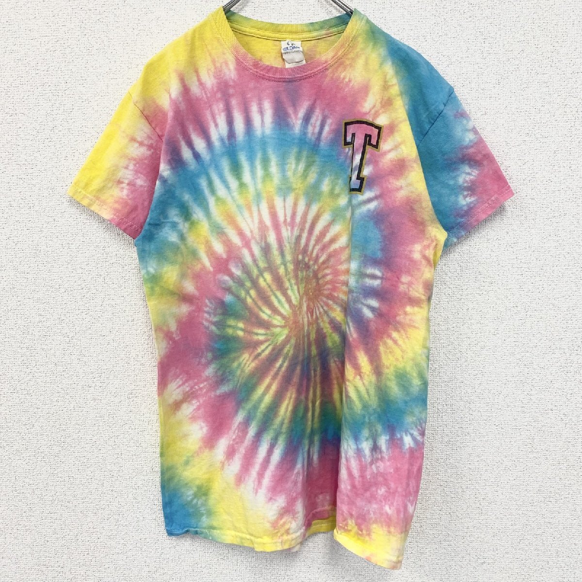 古着 used GILDAN ギルダン 半袖タイダイ柄Tシャツ ワンポイント バックプリント クルーネック Mサイズ拍卖