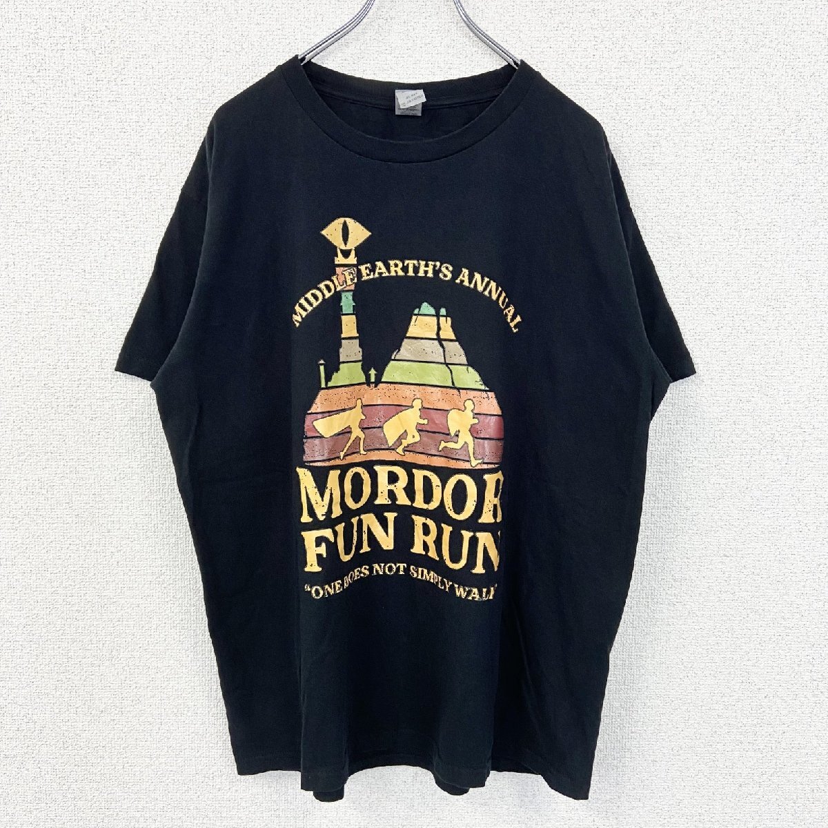 古着 used GILDAN ギルダン 半袖プリントTシャツ MORDOR FUN RUN クルーネック 黒 ブラック拍卖
