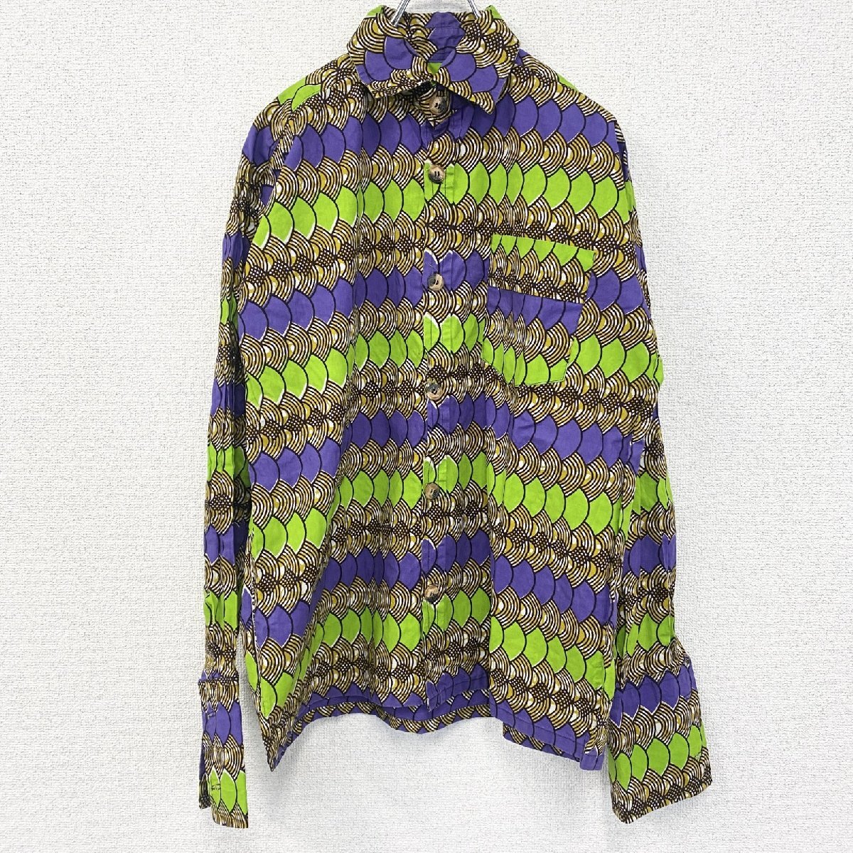 古着 used 長袖プリント柄シャツ 総柄 鱗柄 紫 パープル 黄緑 ライトグリーン レトロデザイン 派手柄 個性的拍卖