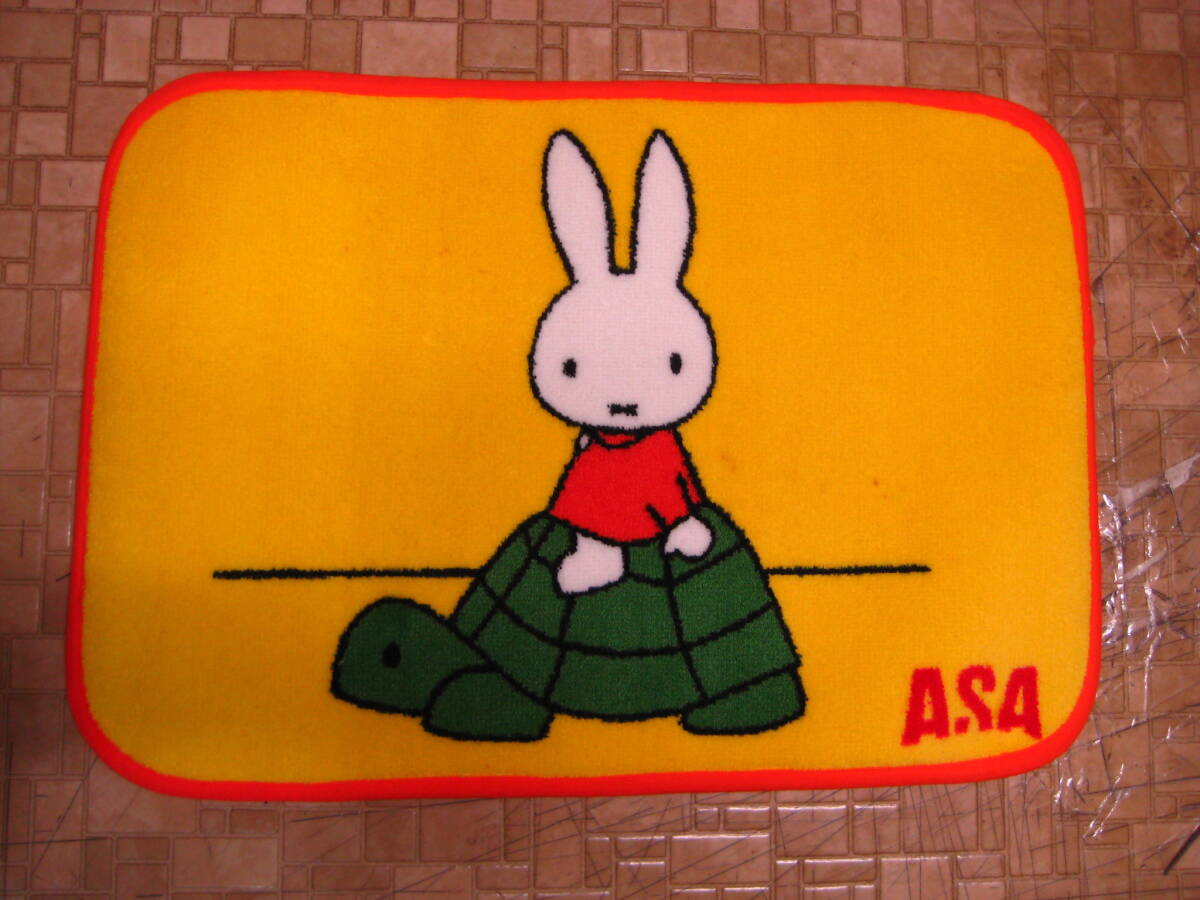 *ミッフィーちゃん*キッチンマット*非売品*朝日新聞*古いものにつきジャンク出品*A拍卖