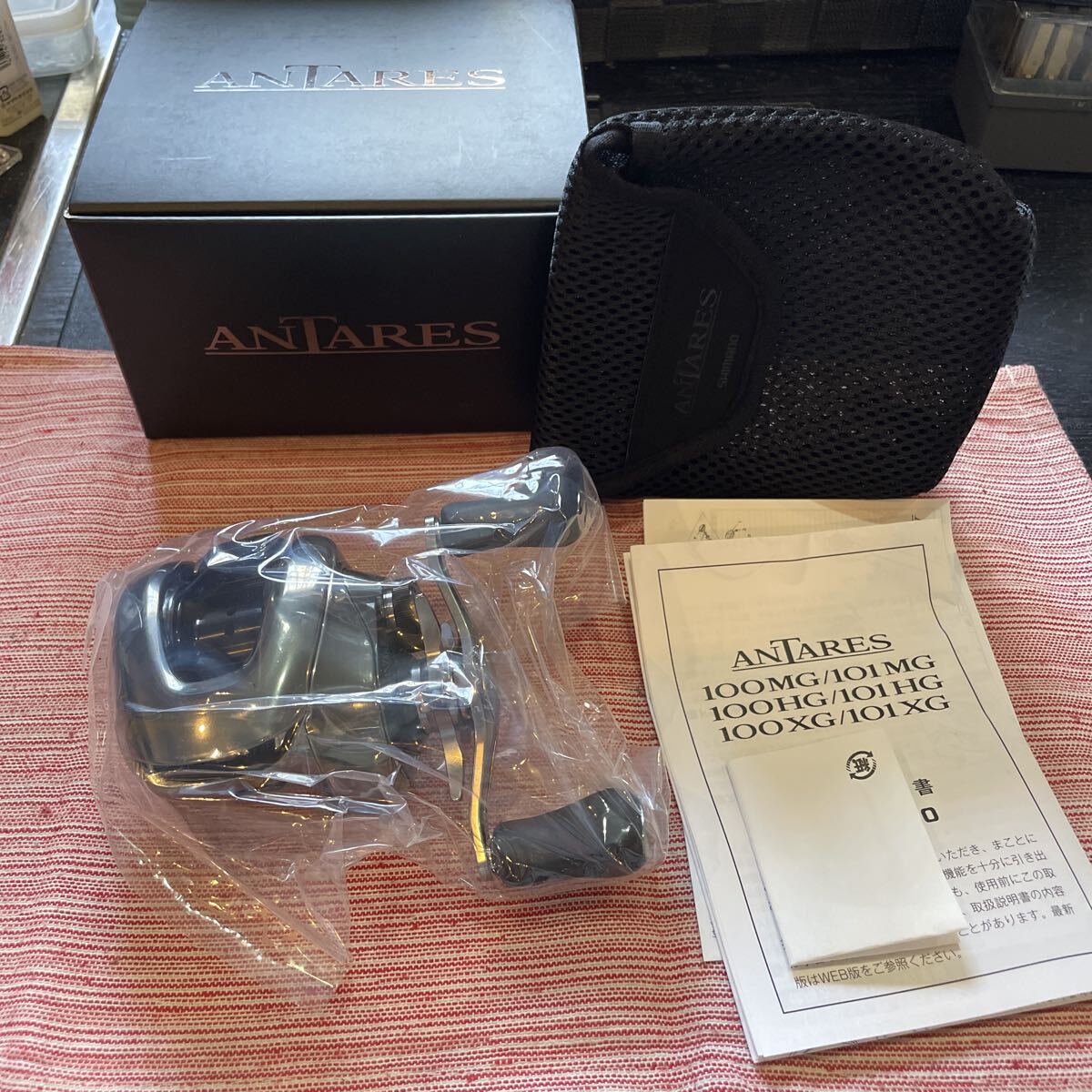 シマノ 25アンタレス101MG 未使用新品。左ハンドルモデル拍卖