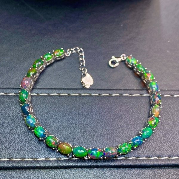 天然オパールブレスレット 鑑別付き 天然石 ナチュラル 宝石 ◆最初の入札者様は開始価格で購入可能 Yu_9688拍卖