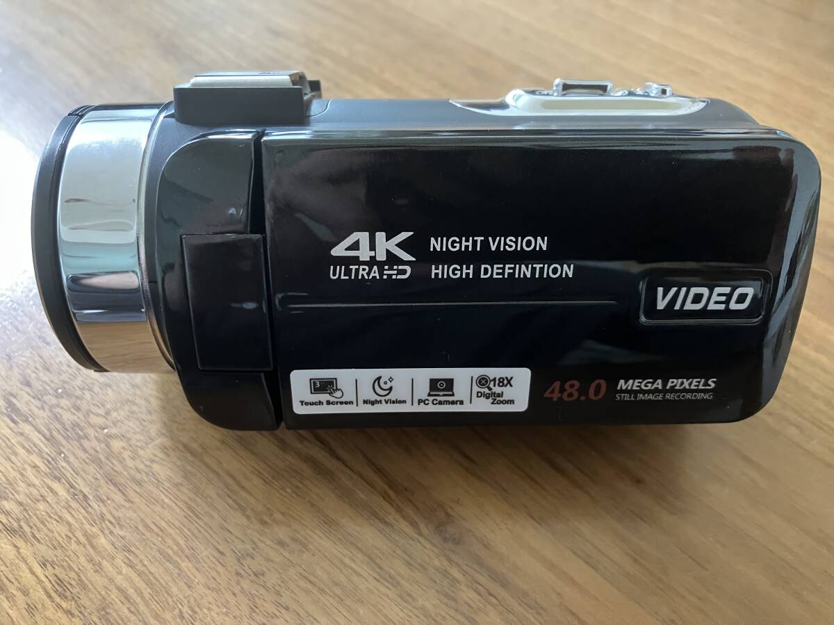 【美品】ビデオカメラ CAMCORDER High Definition Yuejewlry 4K 48MP 30FPS18X 外付けマイク 3.0インチ リモコン 32GBのSDカード拍卖