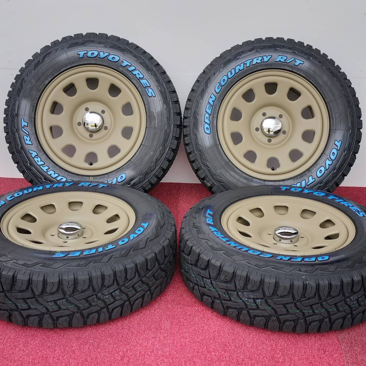 デイトナ G2 マットサンドベージュ 16-7.0J 5H114.3 +33 トーヨー オープンカントリー R/T 225/70R16 デリカ:D5 アウトレット 01-2442拍卖