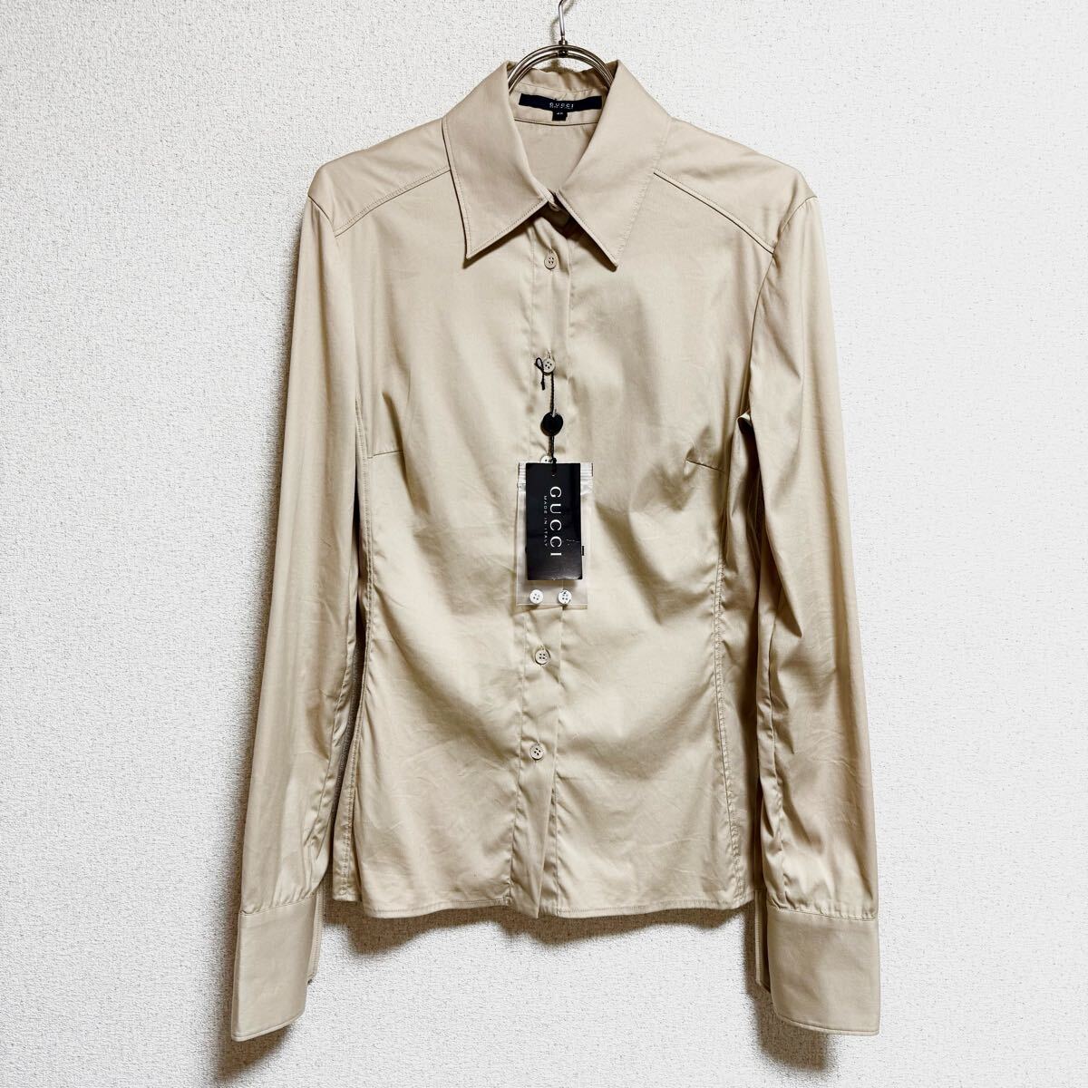 新品同様 タグ付き イタリア製 トムフォード期 GUCCI グッチ 長袖シャツ ブラウス カットソー ベージュ レディース サイズ 40 L相当 *AO拍卖