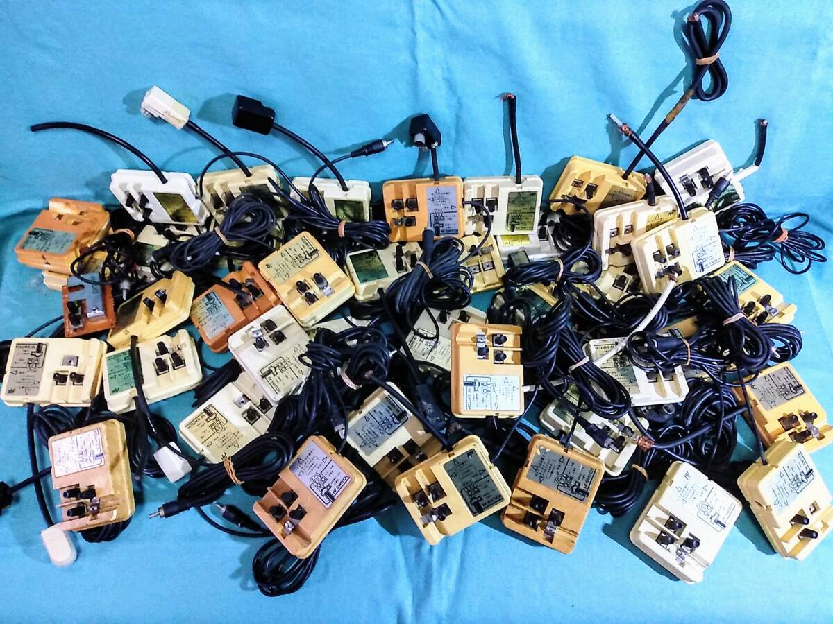 ☆彡☆☆ジャンク☆彡☆☆ RFスイッチ約39個 悪質(商品状態の虚偽)出品者情報掲載中!!拍卖