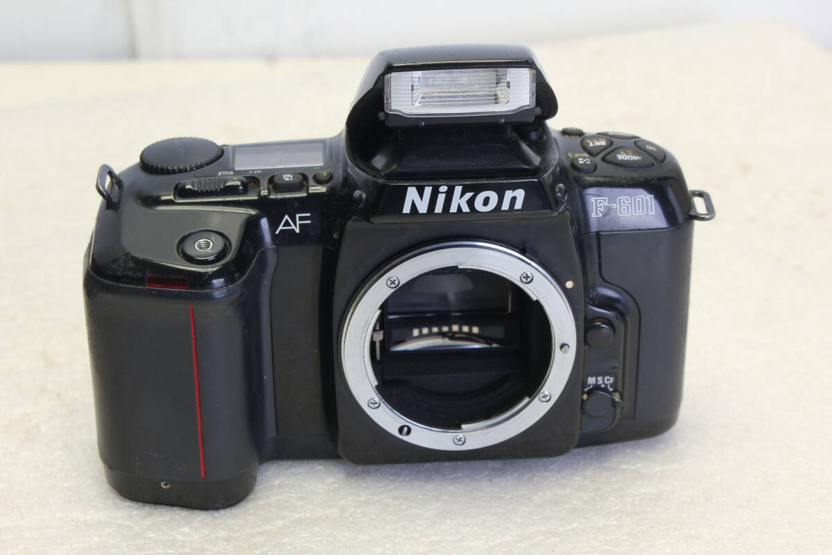 送料無料。現状、ジャンク ニコン Nikon F601 ボディ    管理B30-250910r拍卖