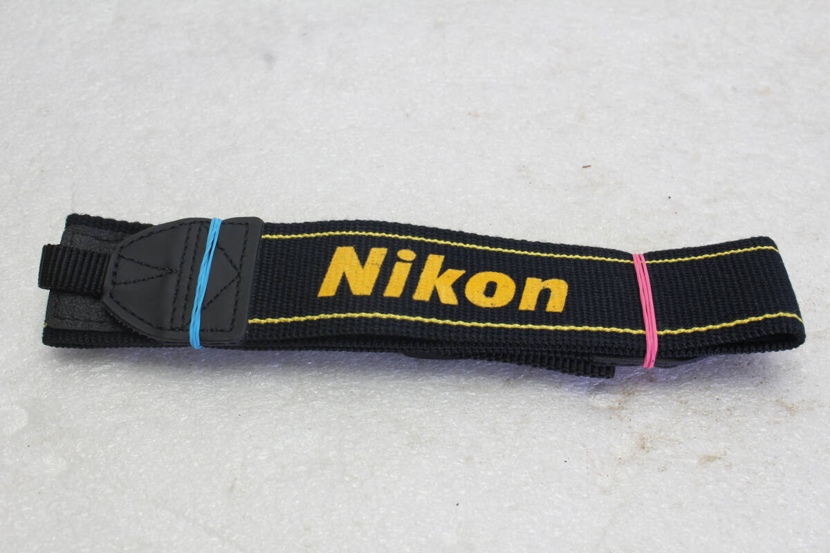 送料無料。中古。ニコン Nikon カメラストラップ 管理1-251005r拍卖