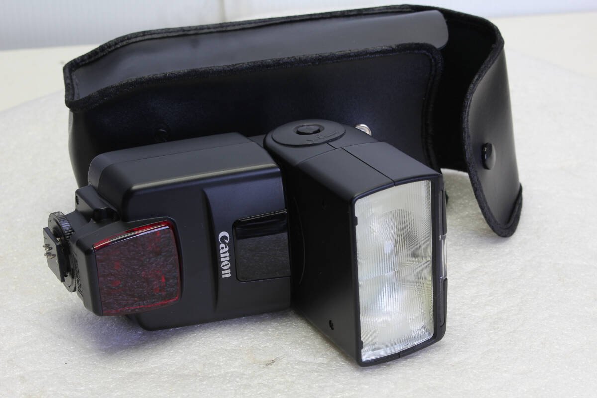 送料無料。中古。少しひび。キャノン Canon 550EX スピードライト  管理B30-251019r拍卖