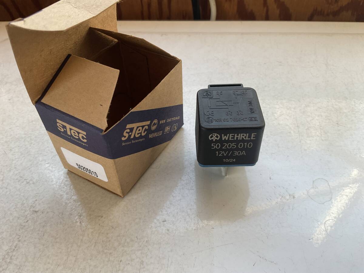 未使用 BMW ミニ R52 DME(燃料ポンプ)/ラジエーターファン他マルチリレー WEHRLE製 5極/30Aリレー 拍卖