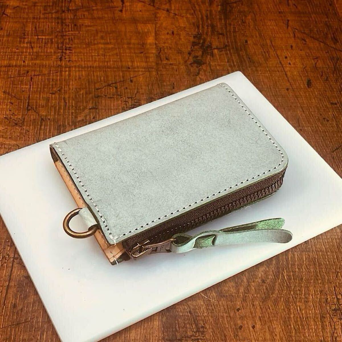 ブライドルレザー スリム 手のひらサイズ ミドルウォレット メンズ 二つ折り財布 L字ファスナー 男 新品 未使用 1円 一円 本革 緑拍卖