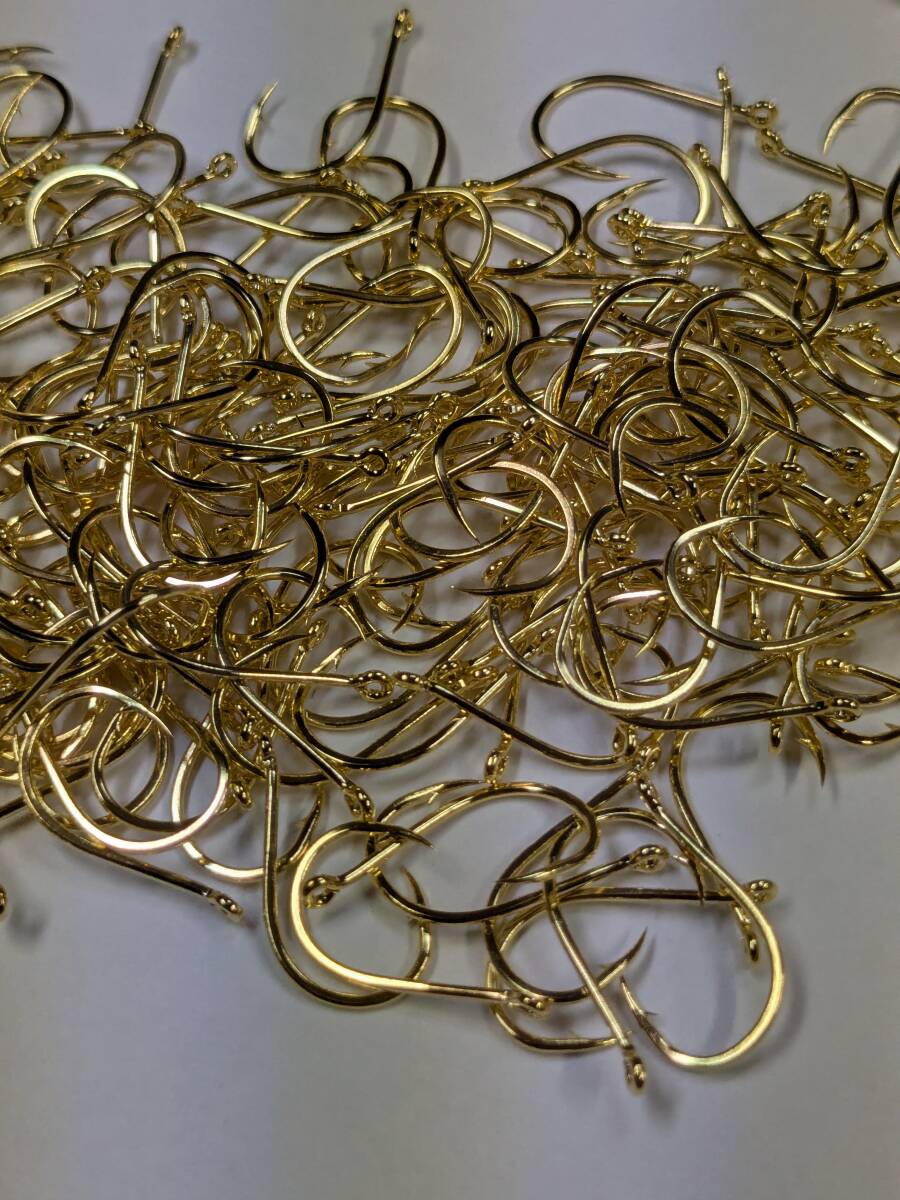 工場直管付チヌ 3号 金 200本入り 即決拍卖