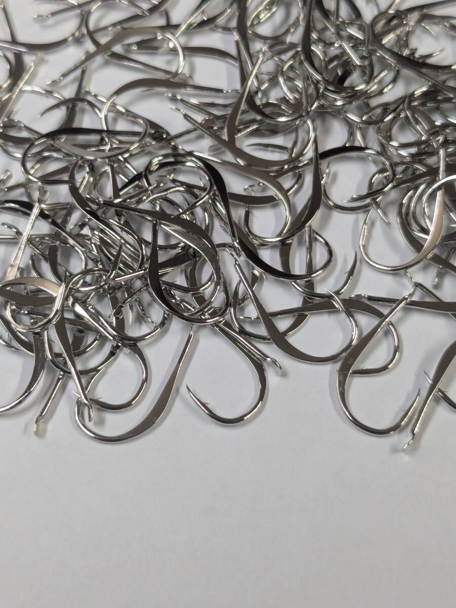 工場直チヌ胴打 4号 白 150本入り 即決拍卖