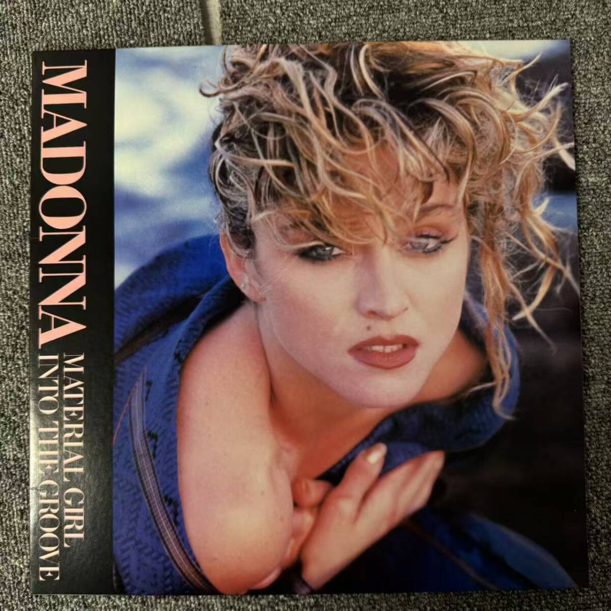 美盤 Madonna「Material Girl Angel And Into The Groove」LP(12インチ)/Sire(P-5199)/洋楽ポップス/SNJ100954拍卖