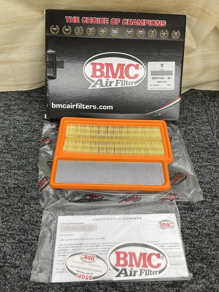 ◆【メーカー詳細不明】BMC エアーフィルター Airfilter イタリア製 車用品 パーツ 現状品 OG203576拍卖