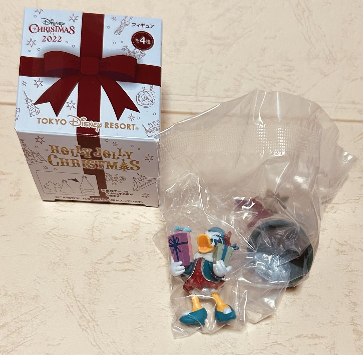 Disney ディズニー フィギュア クリスマス 2022 新品未開封 ミニフィギュア ディズニーランド デイジー 拍卖