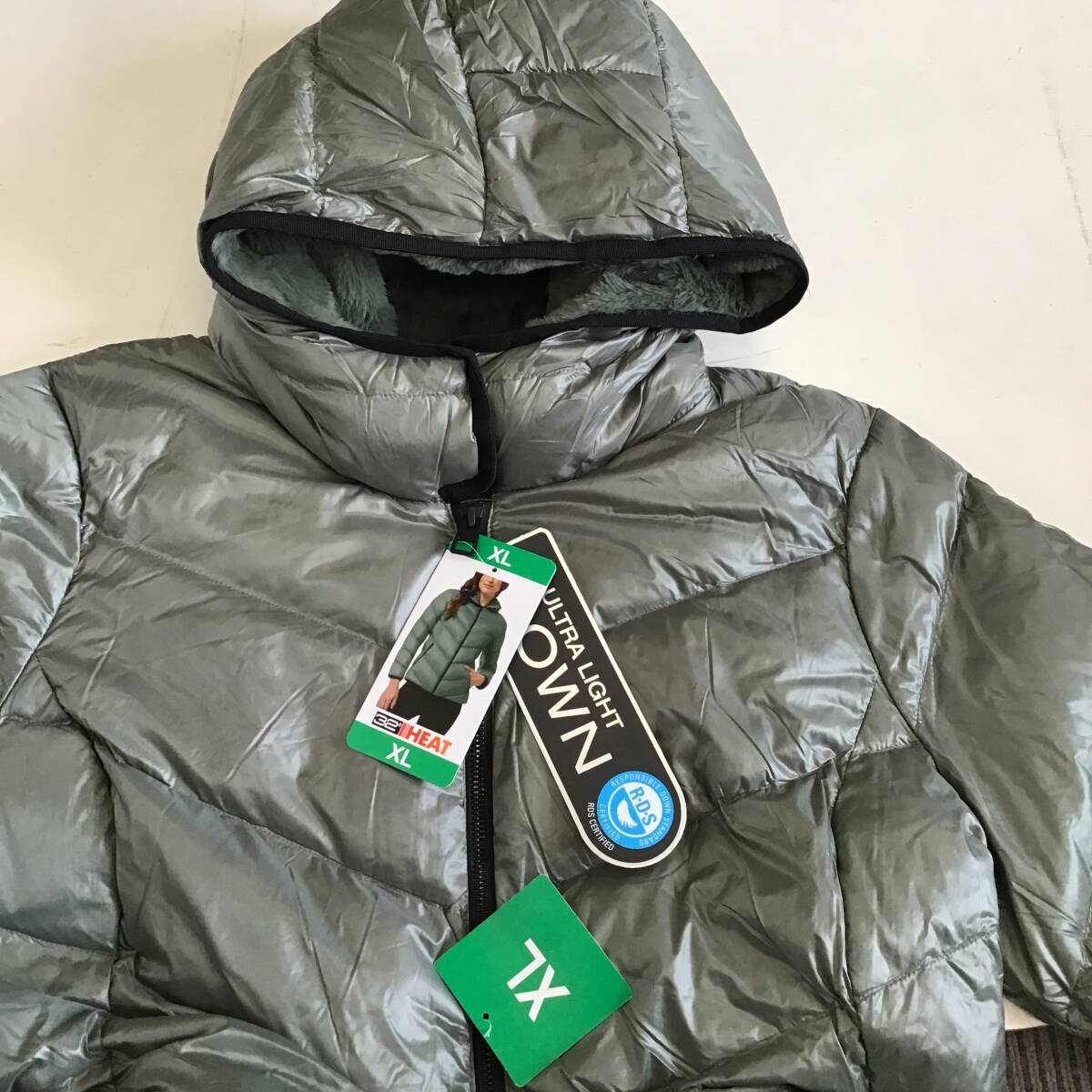 《 H 560 》★新品未使用★32D DOWN ジャケット ダウン レディース コストコ仕入れ 定価5778円 お買い得 アウター XL サイズ AGAVE GREEN拍卖