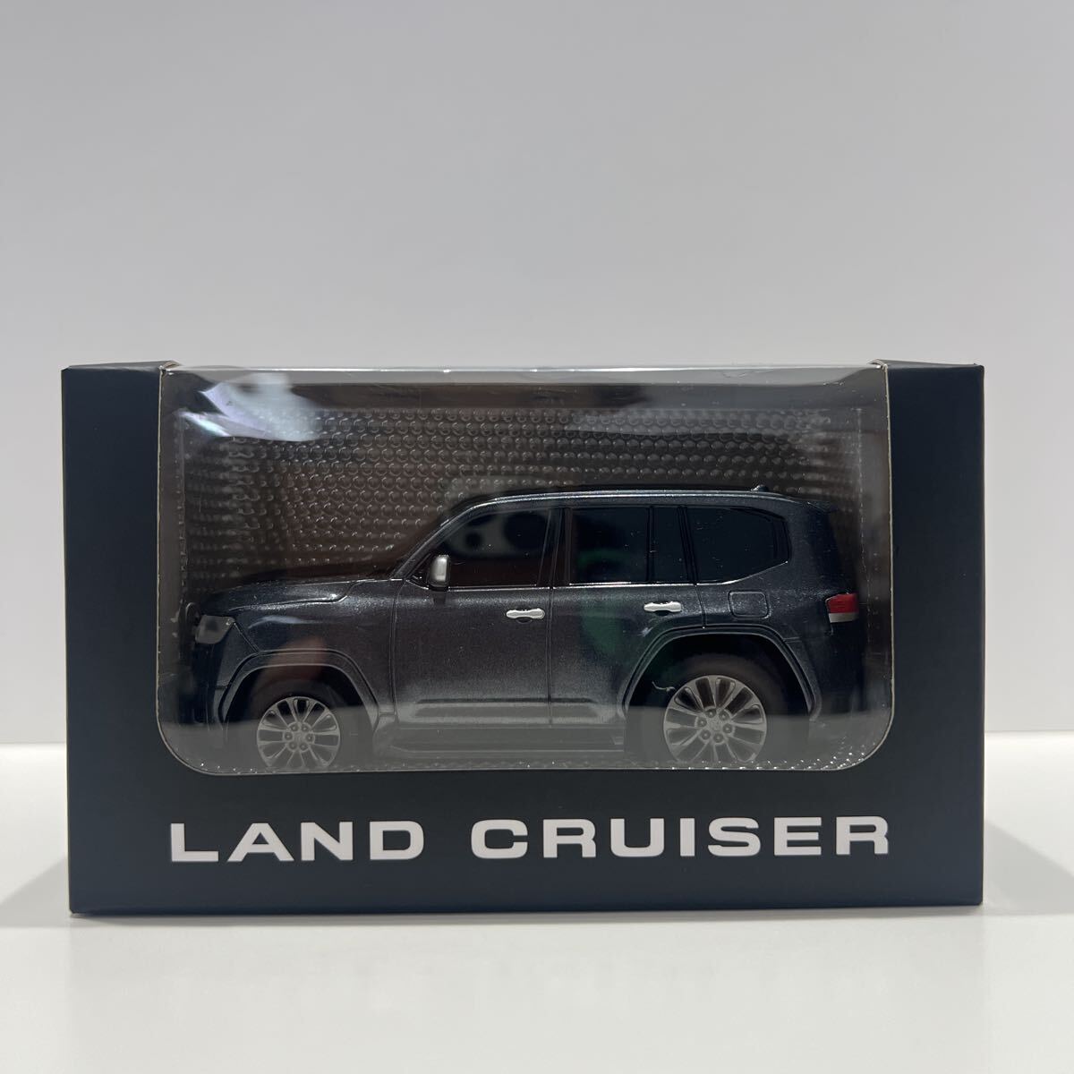 非売品 TOYOTA ディーラー特注 Land Cruiser 300 トヨタ ランドクルーザー グレーメタリック カラーサンプル プルバックカー ミニカー拍卖