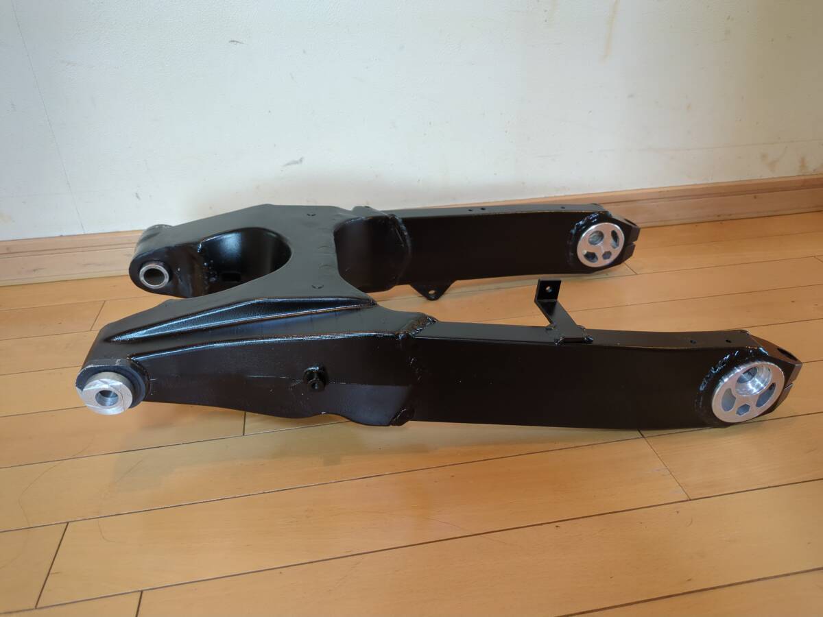 GPZ900R用ZZR1100スイングアーム 忍者用(トルクロッドボスM10設置)拍卖