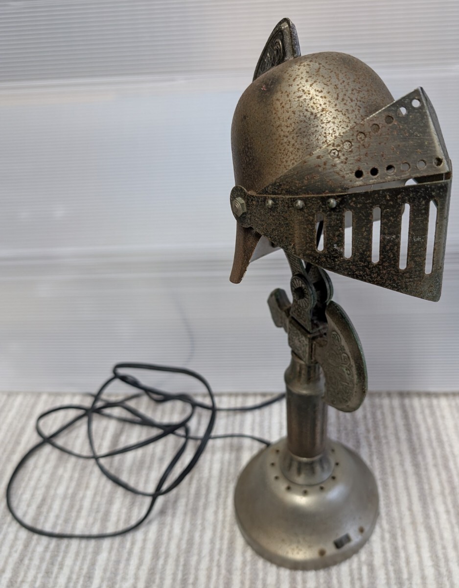 騎士 西洋甲冑 アンティーク電気スタンド照明器具拍卖
