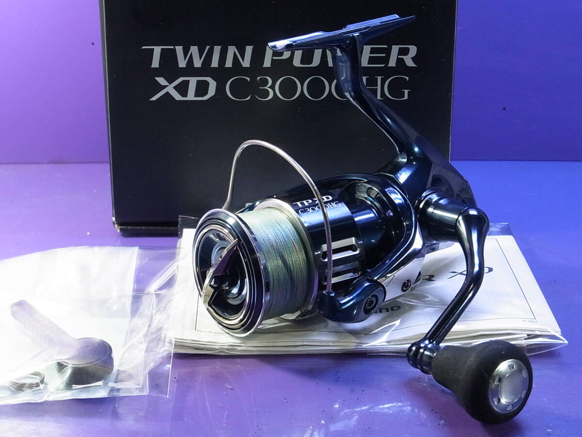 □ 美品↑ □ シマノ □ 21 ツインパワーXD C3000HG (No.04290) □ 定¥57,530 □ 軽メンテ♪ □拍卖