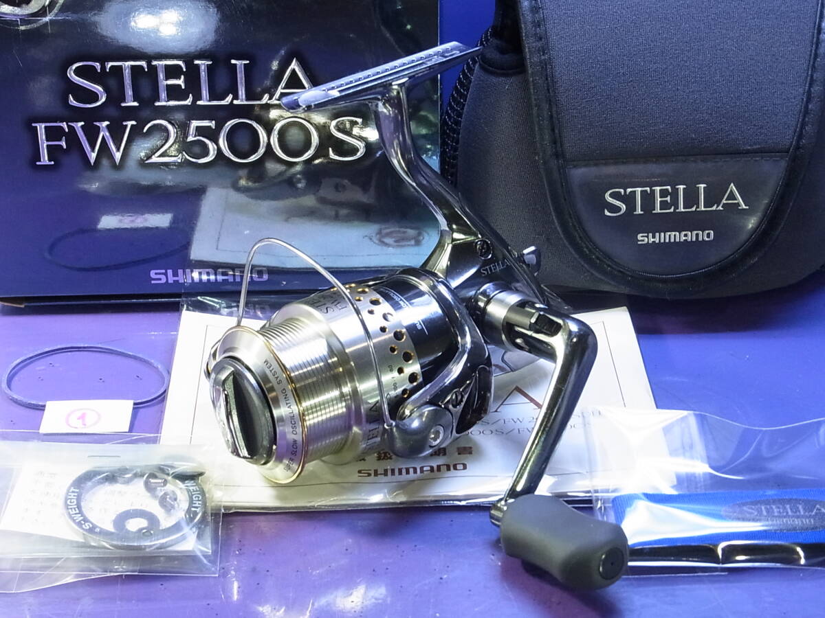□ 美品↑ □ シマノ □ 01 ステラ FW 2500S □ 定¥73,700 □ 軽メンテ済♪ 希少出品♪ □ 1 □拍卖