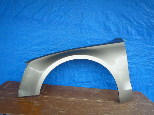 ☆BJ552 アウディ A8 4H フェンダー 左 茶系拍卖