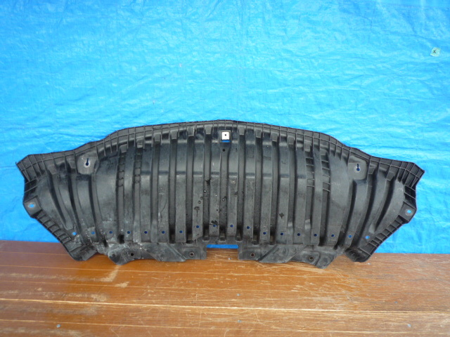 ☆BJ567 ベンツ W205 Cクラス アンダーカバー A2055200000拍卖