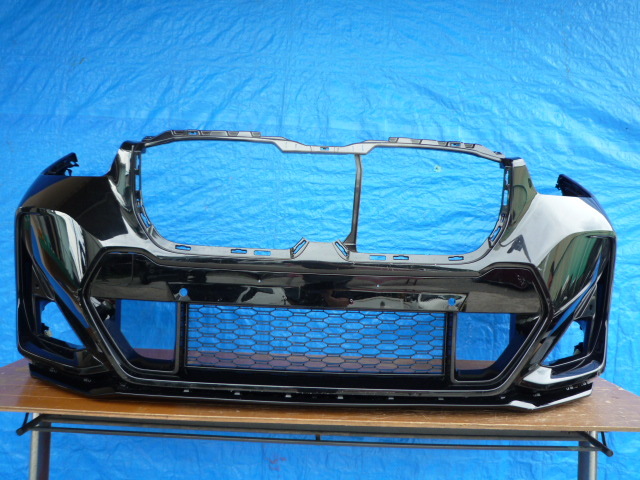 BJ605 BMW U11 フロントバンパー 黒 51115A0B679拍卖