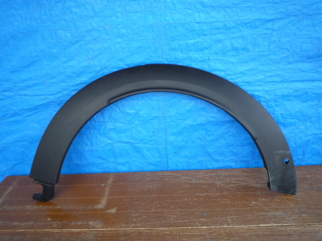 ☆BJ612 MINI F60 フェンダーモール アーチモール 右 フロント 51777389366拍卖