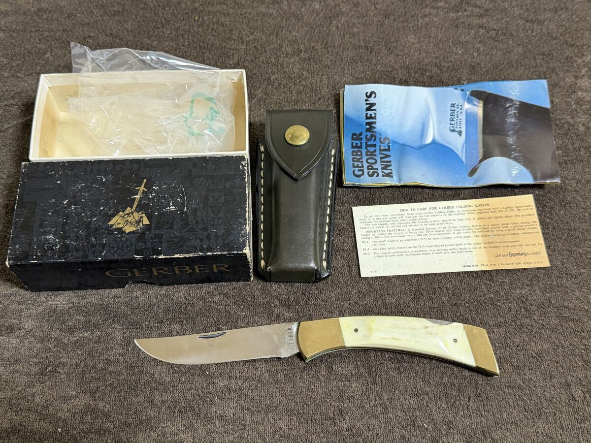 GERBER 1970 年代中期,FS II スムーススタッグハンドル、オリジナルスキャバード、カタログ,黒箱,新品同様品、RARE拍卖
