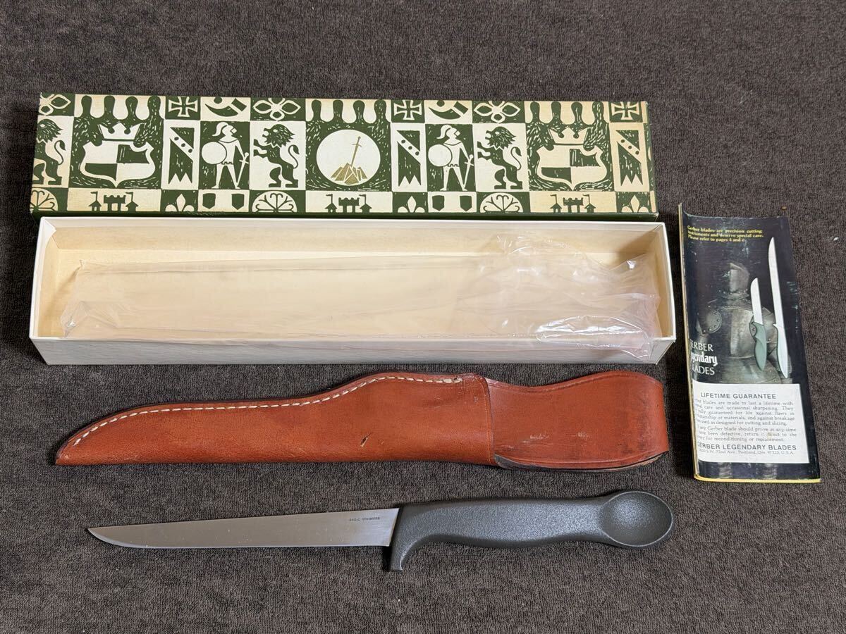 GERBER 1970年代初期、コーホ、グリーンアーモアハイドハンドル,440C鋼、オリジナルシース,カタログ、未使用新品同様品、緑箱拍卖