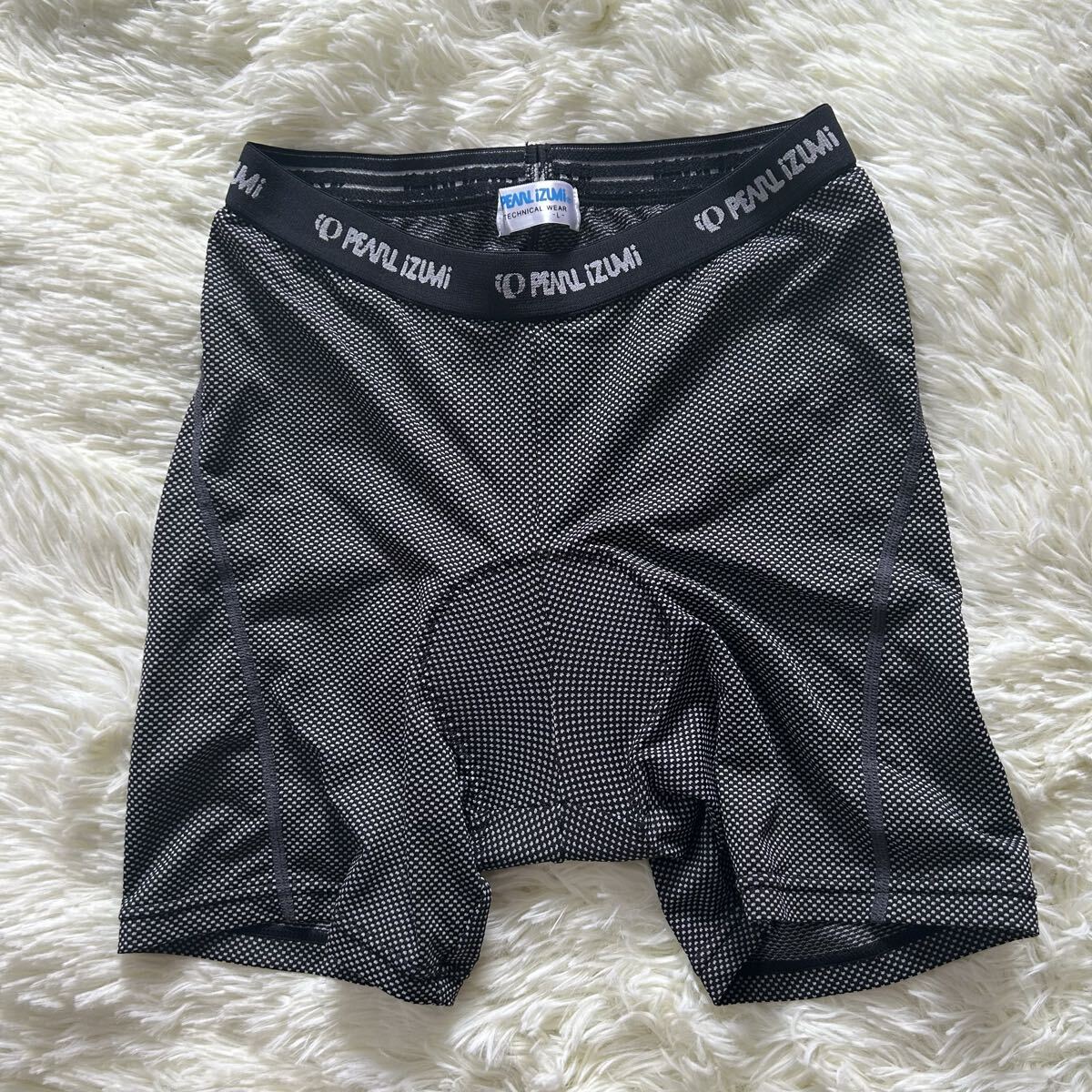 新品同様 PEARL IZUMI パールイズミ サイクルパンツ ハーフ アンダーパンツ レギンス L インナー拍卖