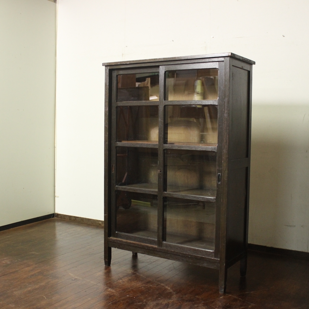 新入荷!昭和レトロ!古い木製収納棚!戸棚/ガラスケース/飾り棚/食器棚/古家具/古道具/アンティーク/収納棚/店舗什器/ケビント/本棚拍卖
