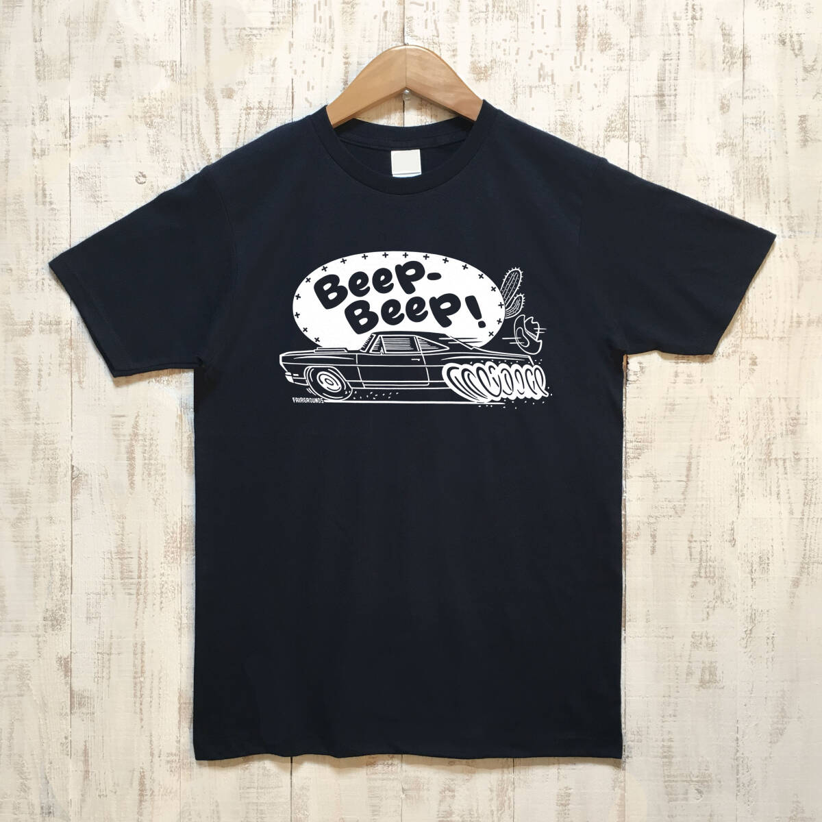 ■ DESERT RUNNER Tシャツ■Mサイズ(ネイビーxホワイト) アメリカ アメ車 ロードランナ- モパ- MOPAR PLYMOUTH ROADRUNNER拍卖