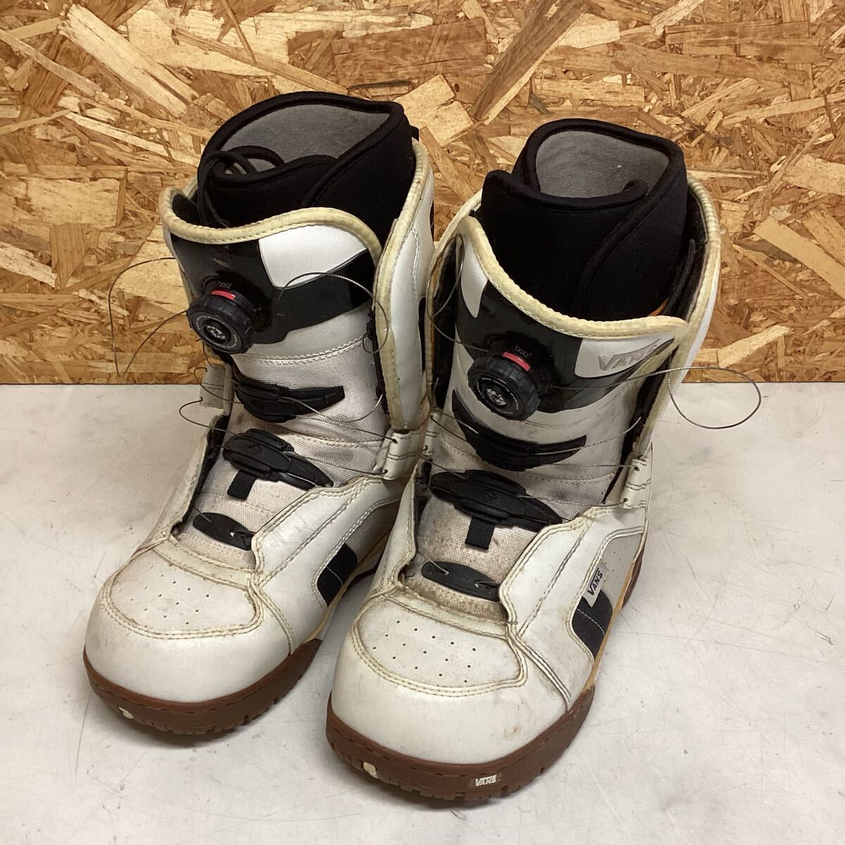 ホワイト ダイヤル式 vans スノーボード ブーツ 27㎝ 黒 (M85)拍卖