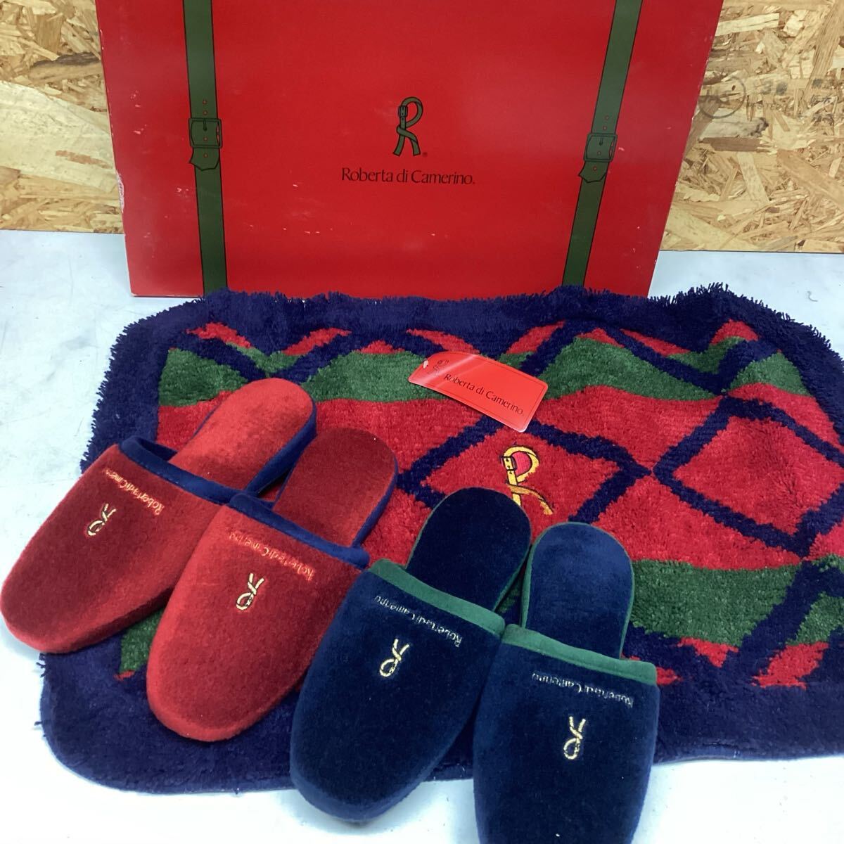 ロベルタ ディ カメリーノ バスマット スリッパ セット イタリアブランド (N29)拍卖