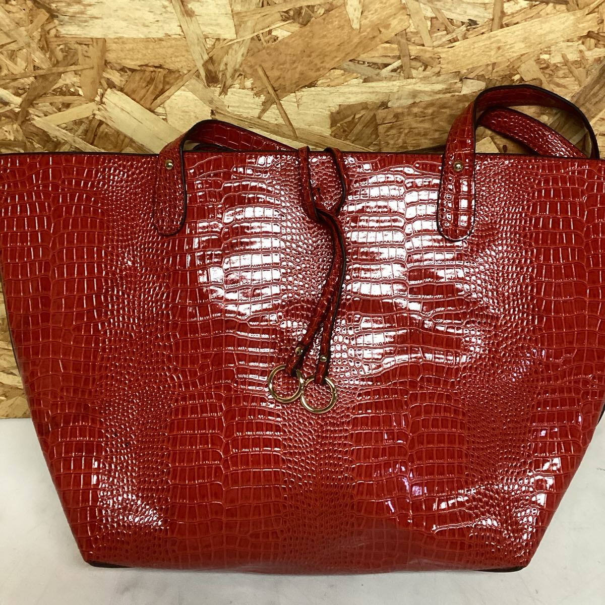 クロコダイル調 レディース トートバッグ ショルダーバッグ レッド (へ64)拍卖