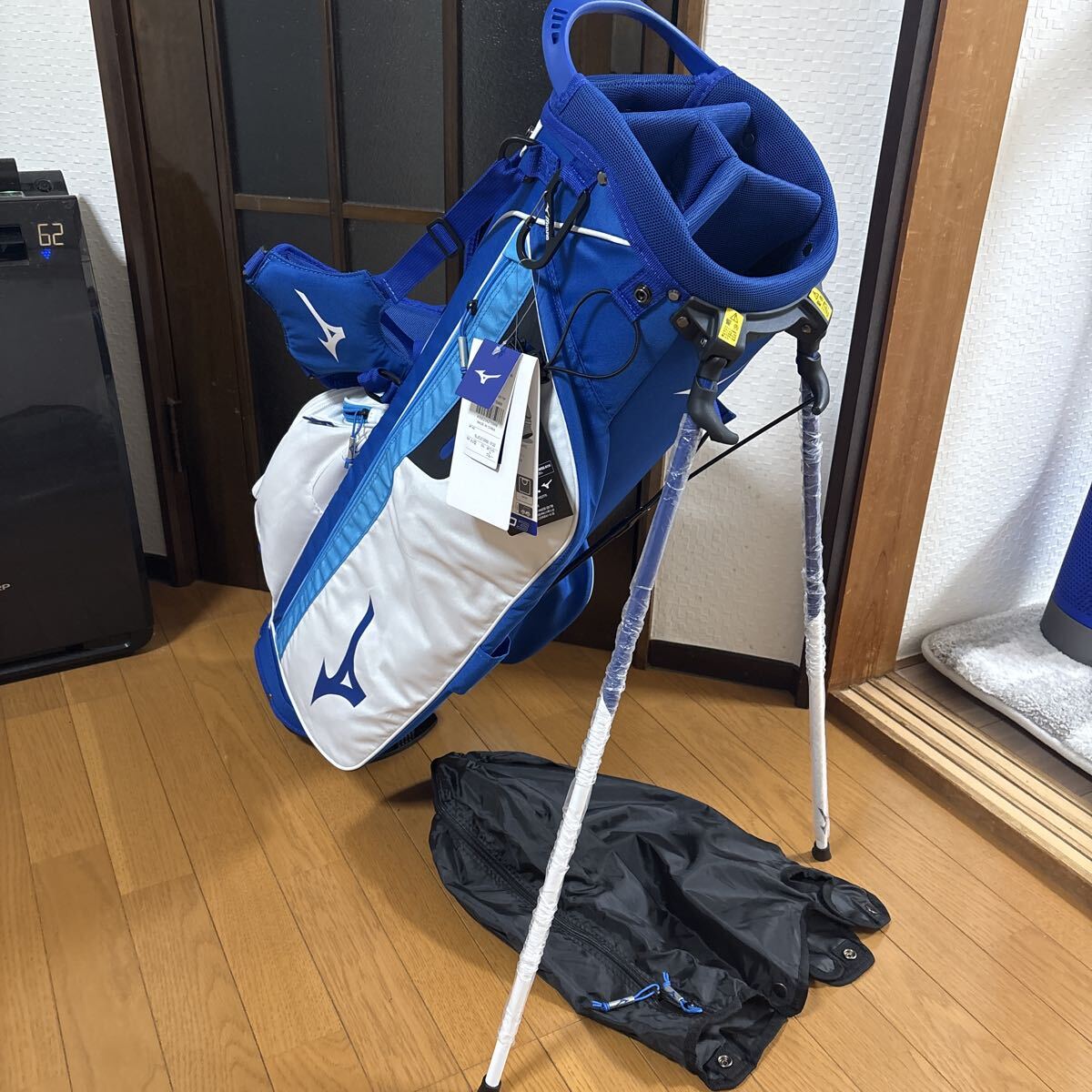 新品 ミズノ 軽量 スタンドキャディバッグ 9型 47インチ対応 2.1kg 4分割 ホワイト×ブルー スタンド式拍卖