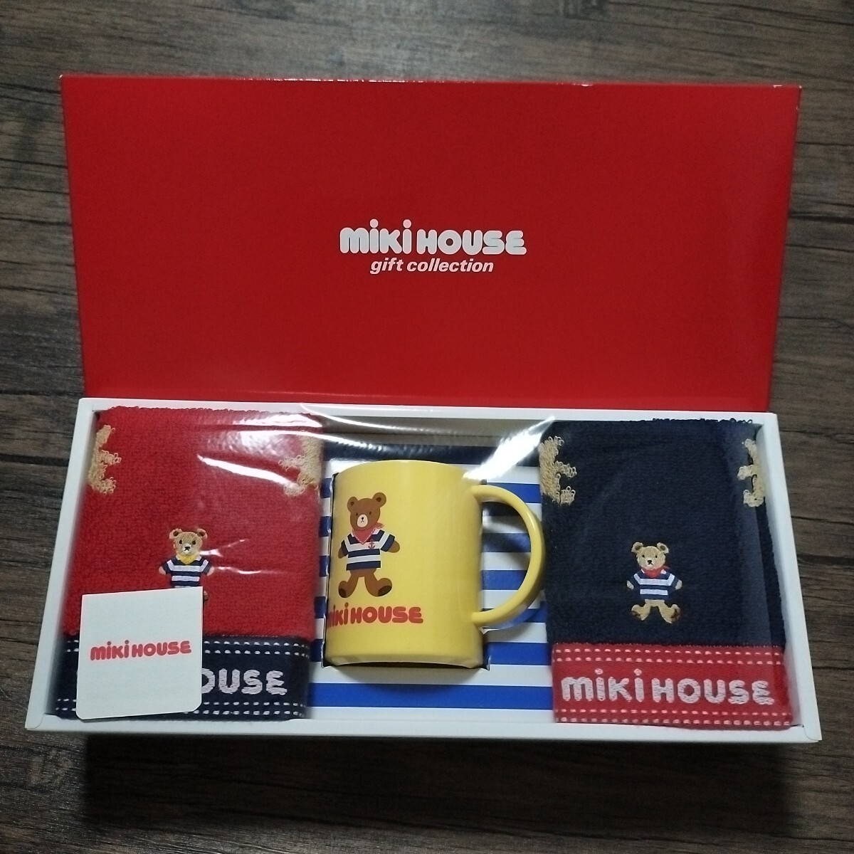 新品!MIKI HOUSEハンドタオル2枚 マグカップセット ミキハウス mikihouse拍卖