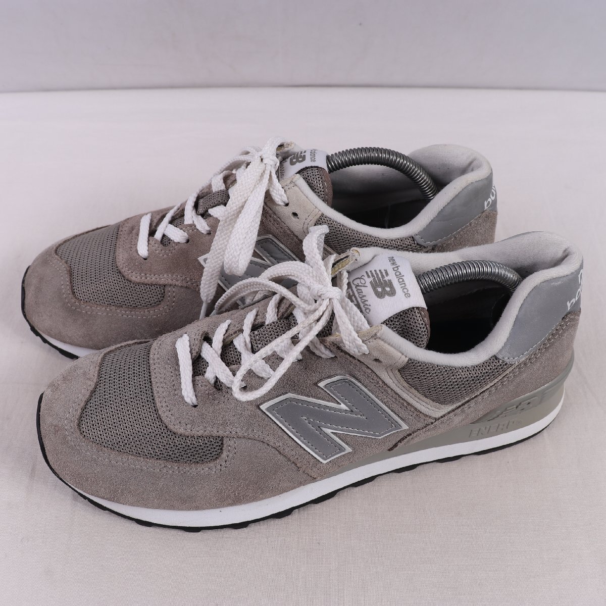 574 ニューバランス 27.0cm/new balance 灰 グレー 銀 シルバー 中古 古着 メンズ スニーカー yy7052拍卖