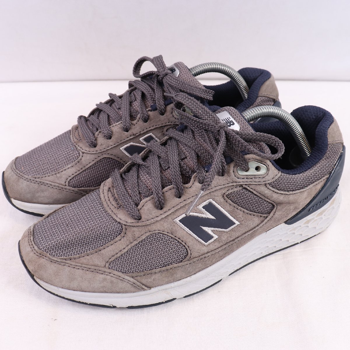 1880 ニューバランス 27.0cm/New Balance MW1880D1 ダークグレー 灰色 シルバー 紺 中古 古着 スニーカー メンズ yy690拍卖
