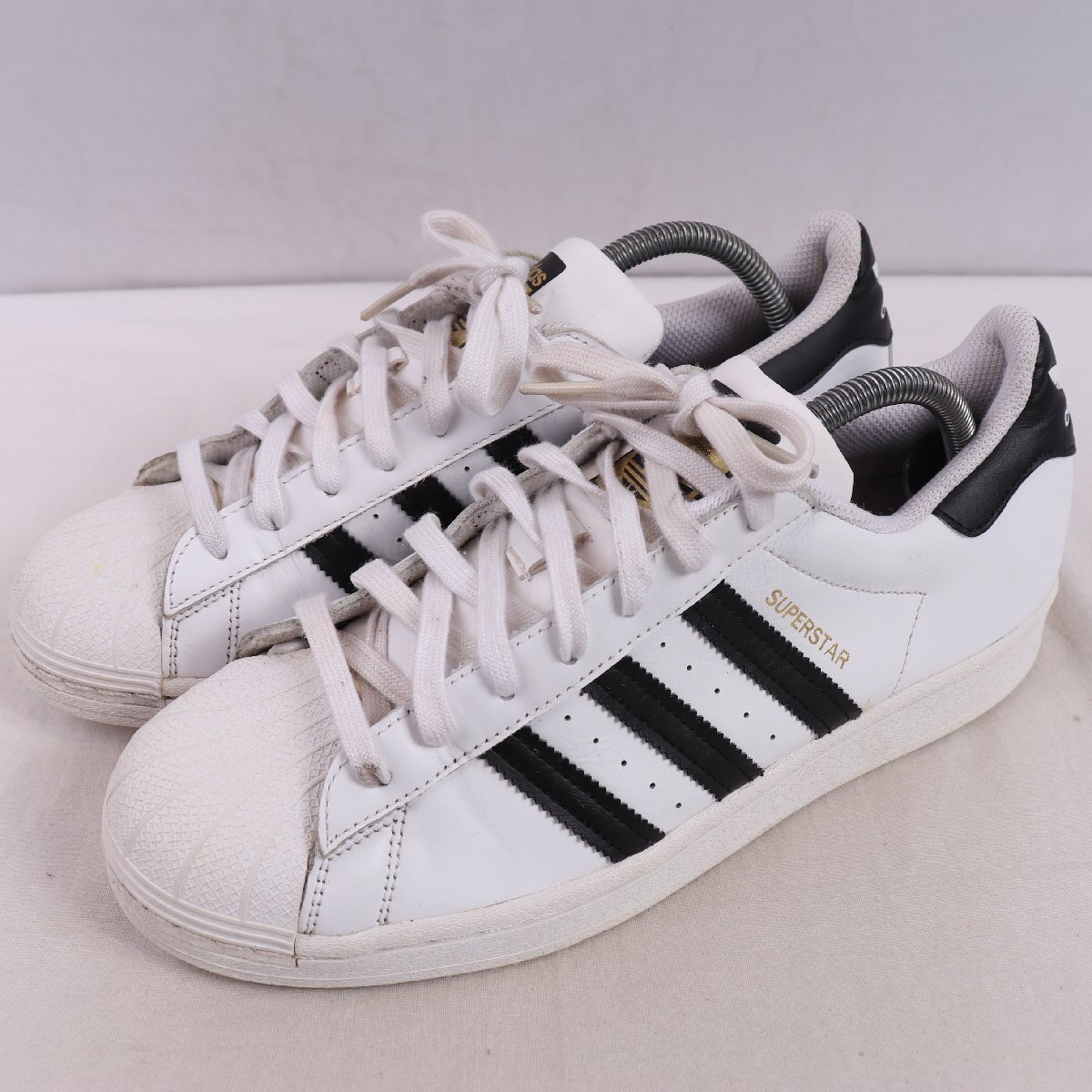 SUPERSTAR 27.0cm/adidas スーパースター アディダス スニーカー 白 ホワイト 黒 金ベロ 中古 古着 メンズ ad6828拍卖